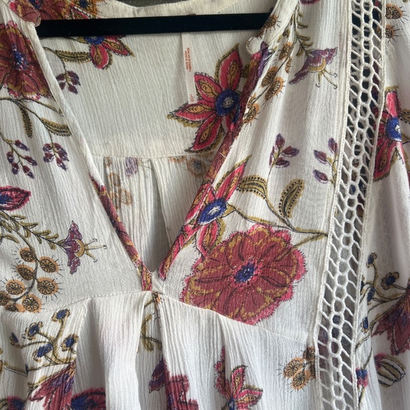 Dress - Picture 3 of 5